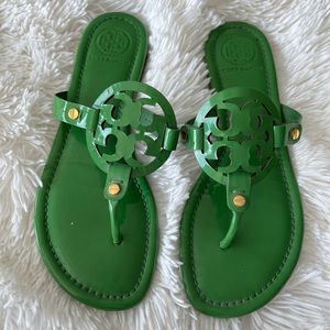 TORY BURCH SANDAL - size 8 - Rare green color